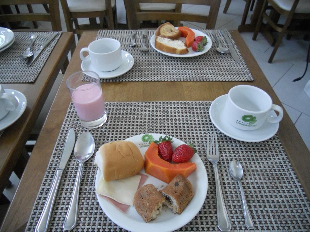 Hotel Contorno Sul Куритиба Екстериор снимка